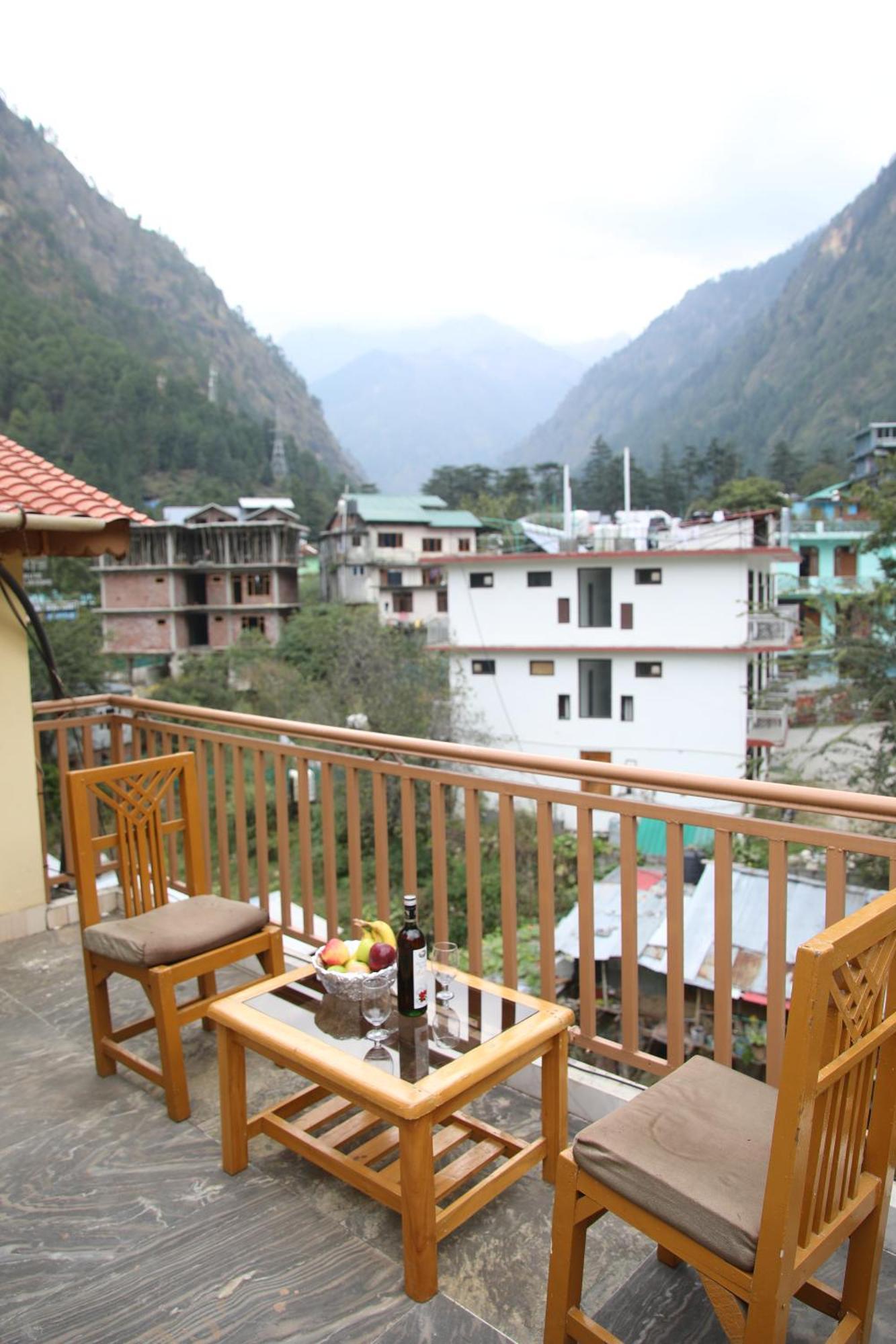 Hotel Purnima Riverside Kasol Ngoại thất bức ảnh